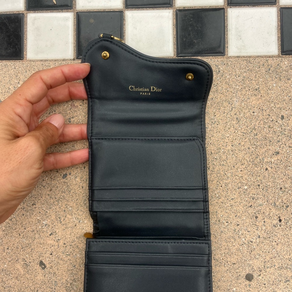 Dior Monogram Canvas Wallet - Picture 4 of 8